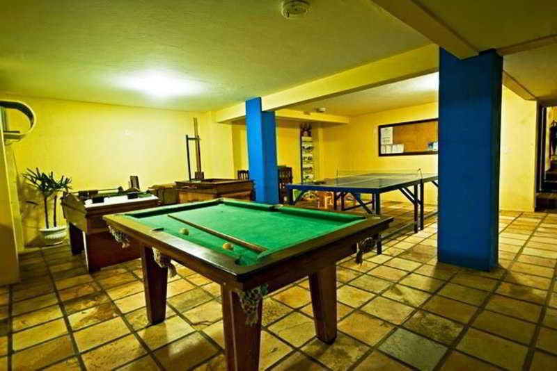 Alimar Hotel 3*